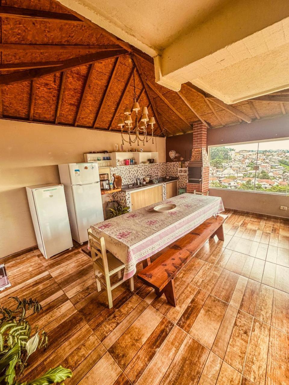 Holiday home Lar Loudge Montanhes
