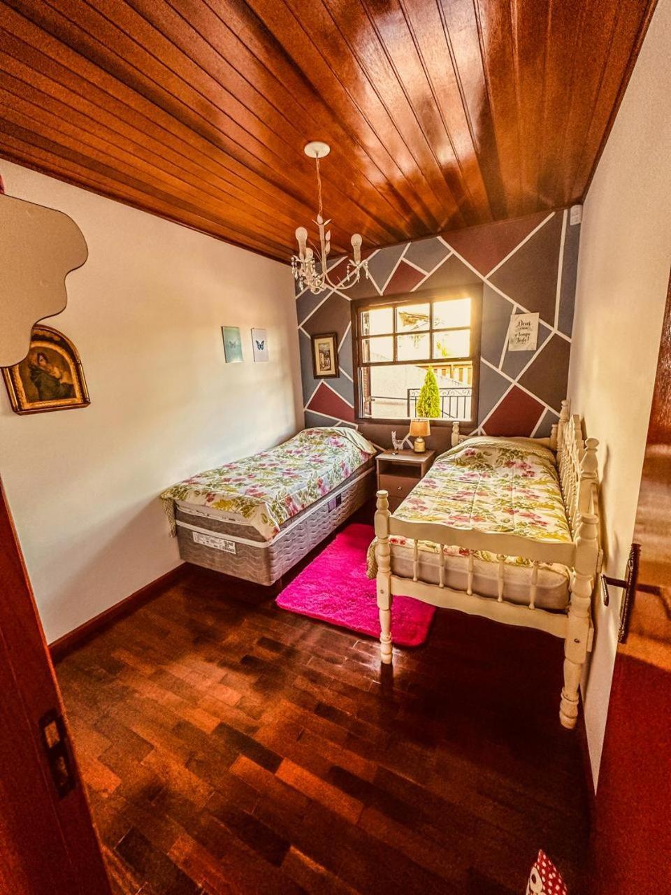 Holiday home Lar Loudge Montanhes Campos do Jordao