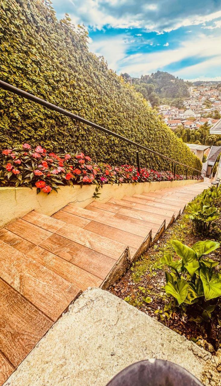 Lar Loudge Montanhes Campos do Jordao