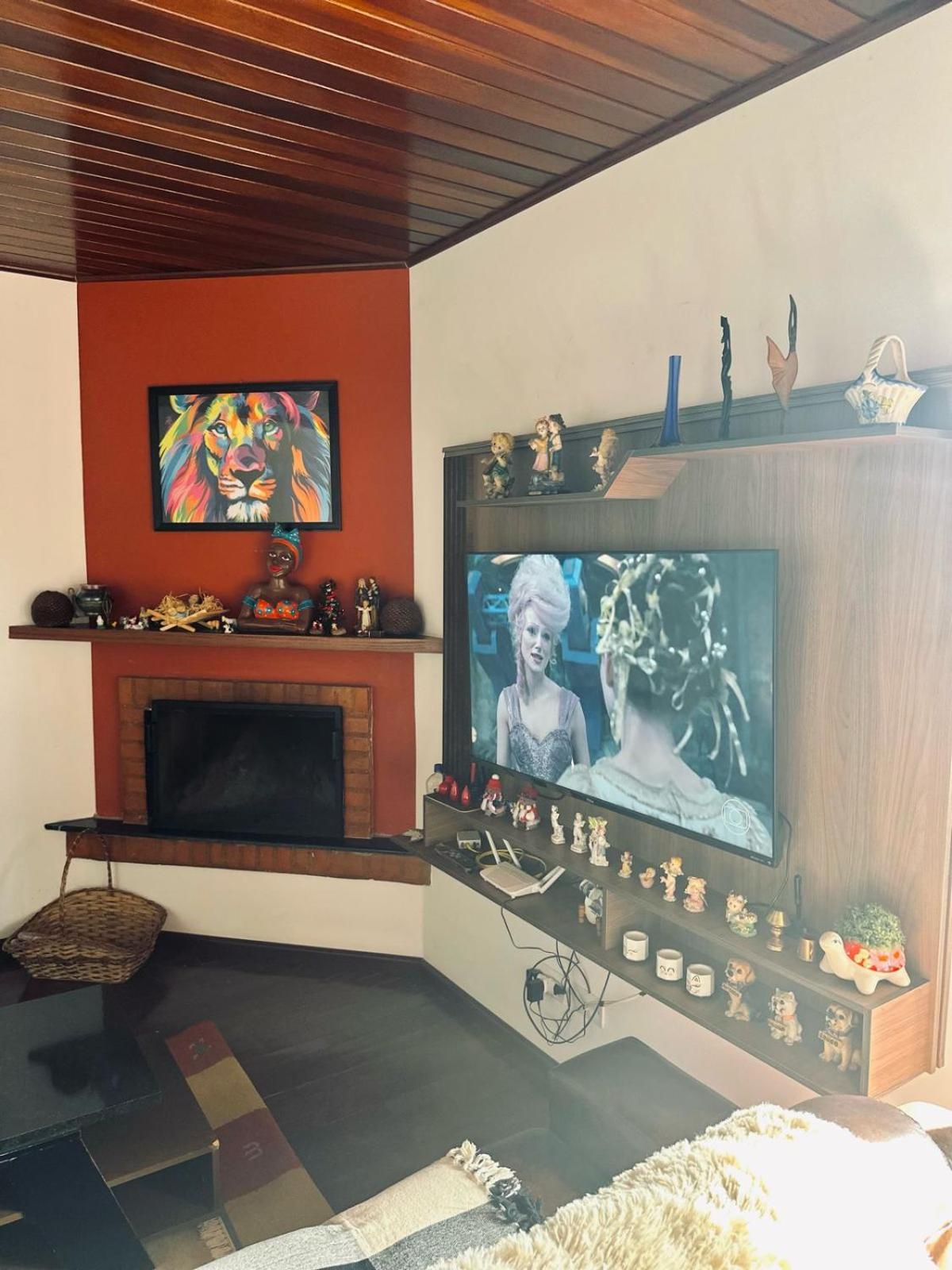 Holiday home Lar Loudge Montanhes