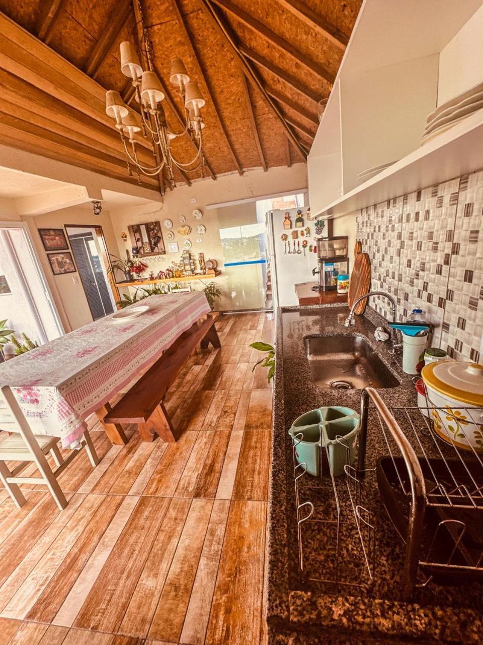 Holiday home Lar Loudge Montanhes